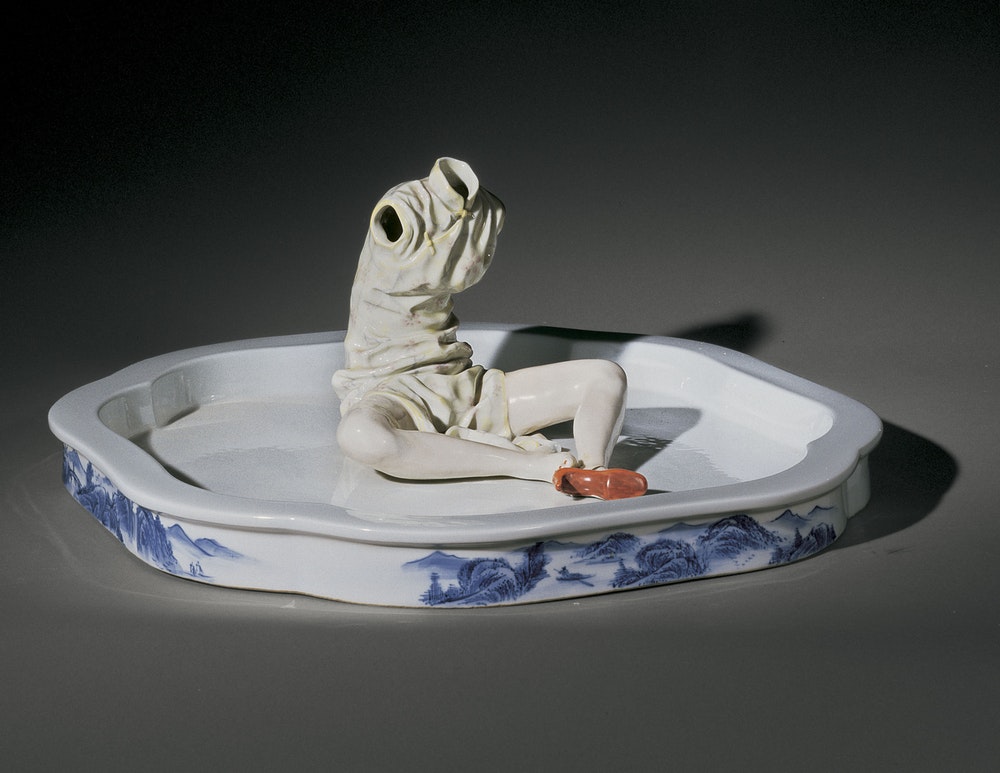 Liu Jianhua, 2002, ceramic, 24 x 55 x 55 cm